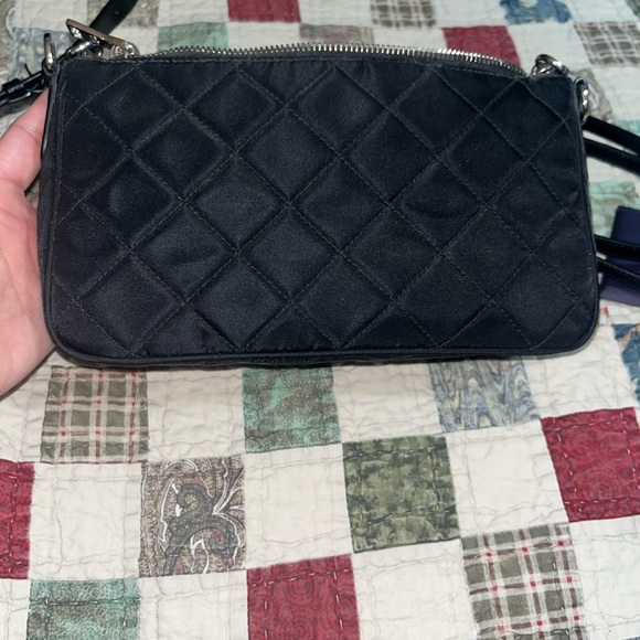 Prada bag - Picture 3 of 11